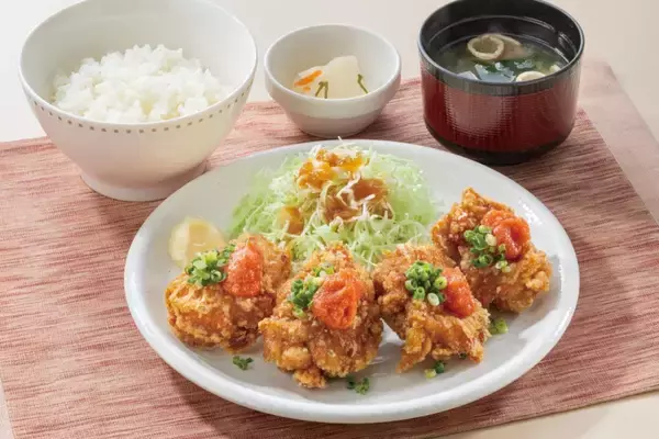 「【ガスト】「博多もつ鍋やまや」監修フェア/ 味噌･醤油ベースのもつ鍋、明太子を使った商品など販売、新作スイーツフェアも同時開催」の画像