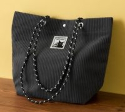 「カフェ･ベローチェ」の福袋、黒ねこデザインの美濃焼マグカップ&小皿、フードメニュー引換券などセットに