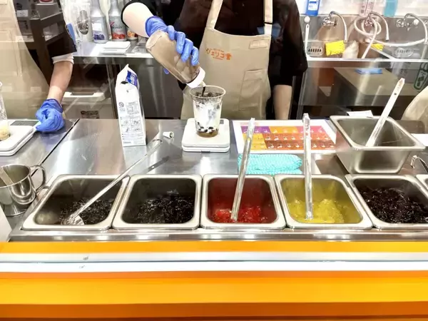 「1000通り以上の「ジェリコ」を武器に――コメダ新業態「ジェリコ堂」が関東初進出」の画像