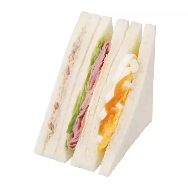 「NewDays「サンドイッチ」リニューアル、食パンと具材のたまごサラダを改良、「ミックスサンド」値下げ、「たっぷりツナ&たまごサンド」増量など」の画像