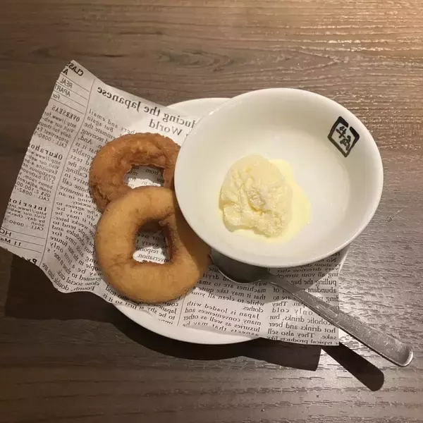 「牛角、グランドメニューをリニューアル/カルビ・ハラミの味付けを変更、油そば・麻辣湯・ドーナツも新登場【10月23日から】」の画像