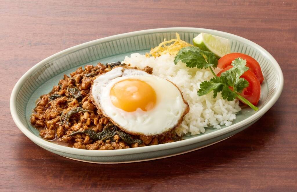 【ロイヤルホストデリ】人気メニュー「パンケーキ」を新発売 、「カレーフェア」開催にあわせたスパイスメニューも