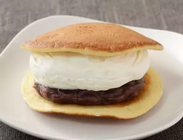 ローソン「盛りすぎ！どらもっち」発売　あんこ＆ホイップ51％増量、ちゃんぽん・チャーシューマヨおにぎりも