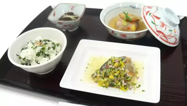 「病院･介護福祉施設の給食の技を競うコンテストが名古屋で開催、味だけでなく彩り、調理工夫、コンセプトを審査」の画像