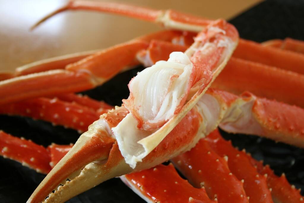 丸亀製麺「かに玉あんかけうどん」発売、本ずわい蟹を使った2024年“年明けうどん”、「かにめし」も販売