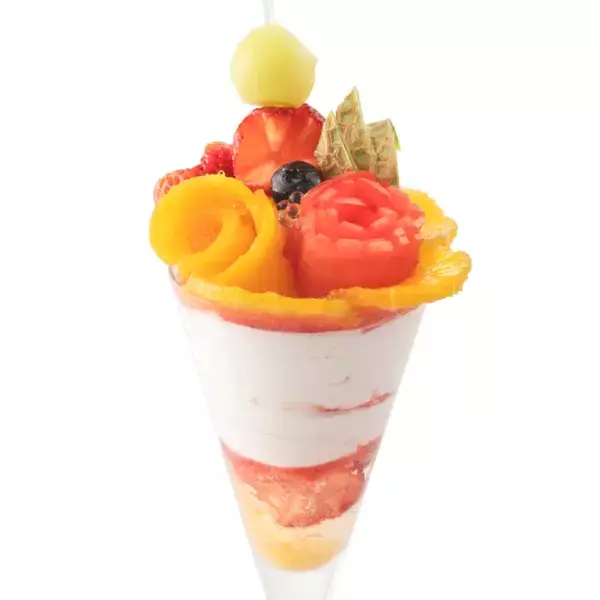 「【タカノフルーツパーラー】花束がモチーフの母の日限定パフェ全9種が登場」の画像