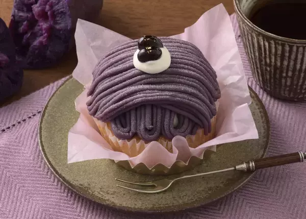 「銀座コージーコーナー、芋ようかんをサンドしたケーキやスイートポテトのケーキ、紅芋のモンブランを発売【秋のお芋スイーツフェア】」の画像