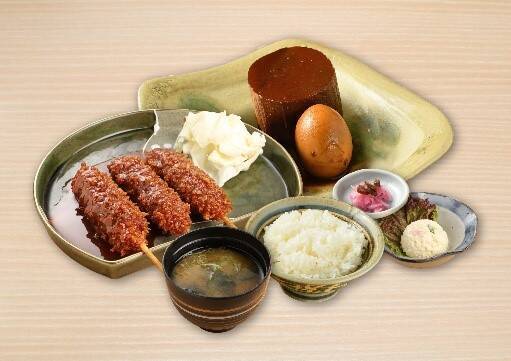 JR名古屋駅の線路･ホームに「昔の矢場とん」が期間限定オープン/串かつやどて煮など“名古屋名物”をラインアップ