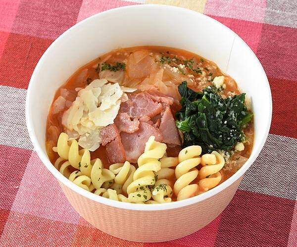 ファミマ“とろ～り濃厚”な「マッケンチーズグラタン」「クラムチャウダー」など6品発売