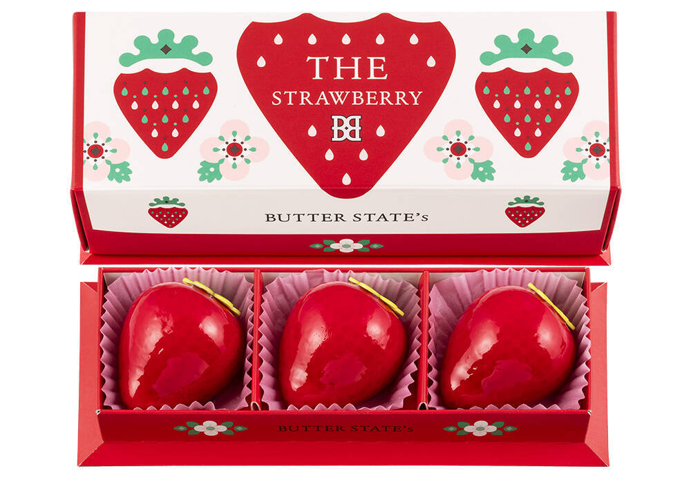 まるで苺な生ショコラケーキ『ストロベリーシーズン』、苺の生ショコラとソースを真っ赤なグラサージュで包んだ【バターステイツ by銀のぶどう】