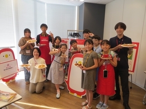味の素冷凍食品、『アレハピ』の子ども記者たちを本社に招待 アレルギー配慮製品や各種取組みを紹介
