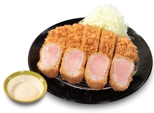 【松のや】新メニュー「極厚レアヒレかつ定食」発売、低温調理で“劇的しっとり新次元食感”