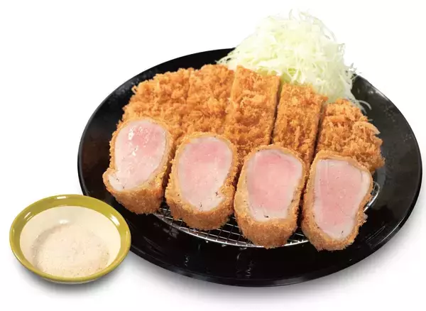 【松のや】新メニュー「極厚レアヒレかつ定食」発売、低温調理で“劇的しっとり新次元食感”