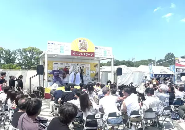 三島食品の「ひろし劇団」、乾麺好きに公演『赤しそずきんちゃん』を披露、全国区へ
