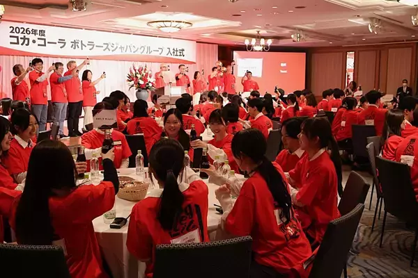コカ･コーラボトラーズジャパングループ、入社式に273人参加　