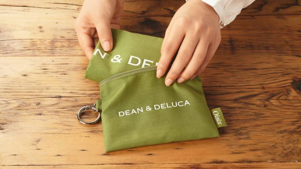 DEAN & DELUCA×Oisix「ポーチ付きエコバッグ」限定グリーン発売　保冷・保温機能付き