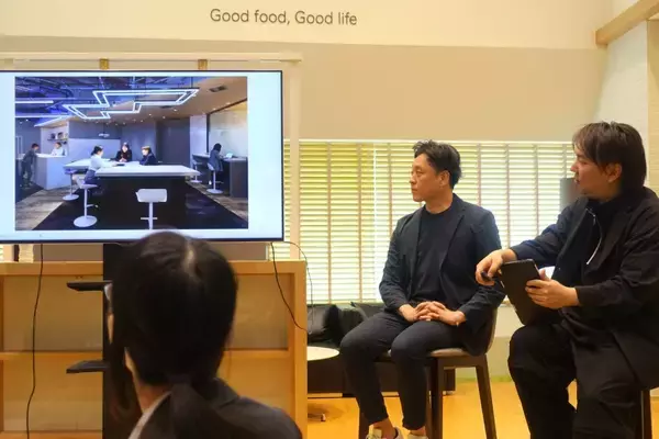 「ネスレ×スターバックス、“会話をデザインするマシン”で空間の質を変える」の画像