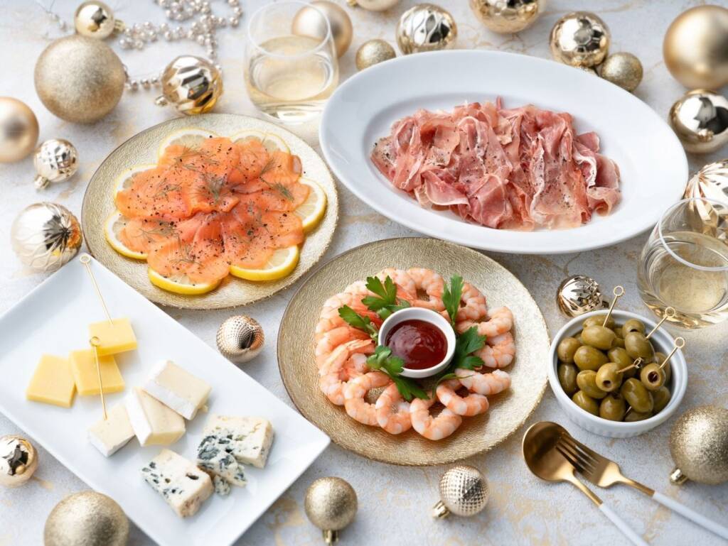 「成城石井 福袋2026」予約開始、全34種を販売 人気のオリジナルバッグ付き