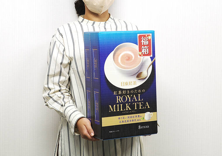 【日東紅茶の新春福箱2026】デイリークラブのパッケージを再現したブランケットが初登場、EC限定商品もセットに【三井農林】