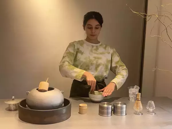 「THE MATCHA TOKYO」旗艦店が原宿にオープン、カフェのほか茶室やヨガも楽しめる抹茶の体験空間