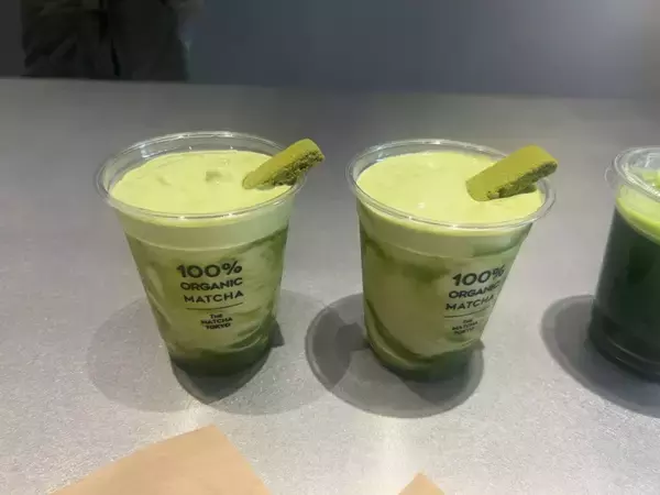 「「THE MATCHA TOKYO」旗艦店が原宿にオープン、カフェのほか茶室やヨガも楽しめる抹茶の体験空間」の画像