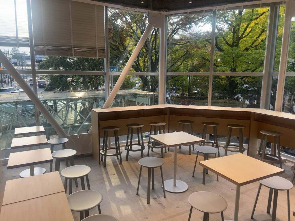 「THE MATCHA TOKYO」旗艦店が原宿にオープン、カフェのほか茶室やヨガも楽しめる抹茶の体験空間