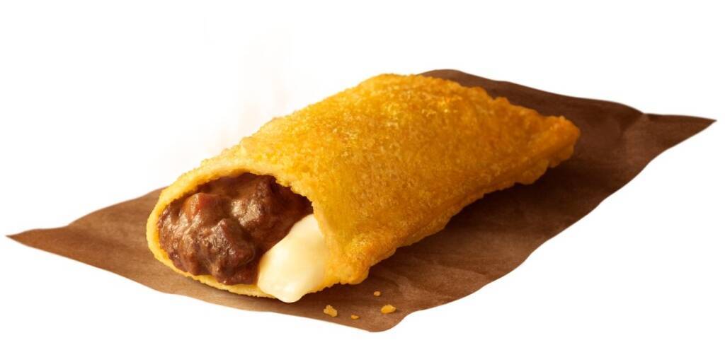 【マクドナルド】新登場“冬限定のお食事パイ”「とろ～り3種のチーズのビーフシチューパイ」発売