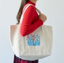 【福袋】Afternoon Tea、バッグに紅茶とクッキーを詰め合わせ 「ニューイヤーズバッグ2026」予約販売【ティールーム】