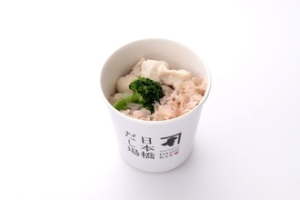 【にんべん】通常の約1.8倍…高たんぱく『かつぶしめし』登場/「SUMO WEEK」に合わせ、数量限定販売