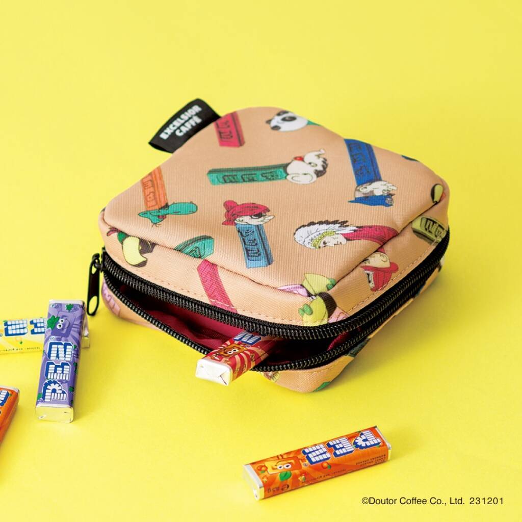 エクセルシオールカフェ「2024HAPPY BAG」発売、2024福袋はキャンディ“PEZ(ペッツ)”コラボ、バッグ･ポーチ、コーヒー、カフェラテチケットをセットに/ドトールコーヒー