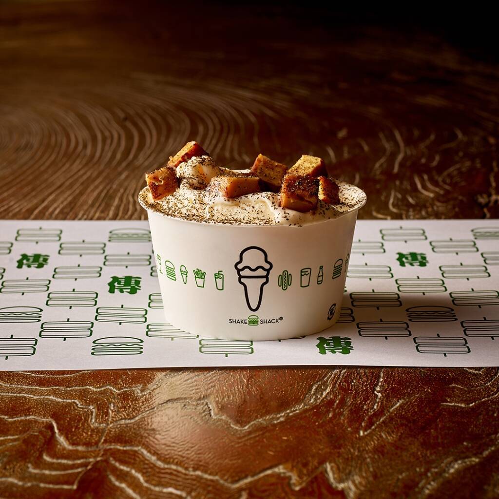 シェイク シャック、日本上陸10周年で特別メニュー発売/ミシュラン2つ星 日本料理店「傳」と再コラボ【2日間限定】