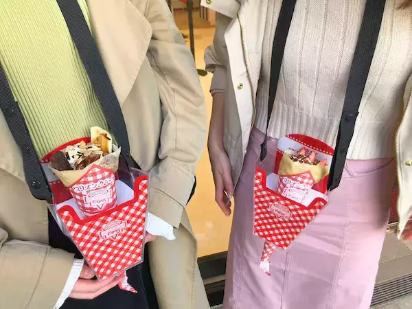 【神奈川県平塚市】クレープを持ち歩き出来る！マリオンクレープから日本初のクレープホルダーが新発売