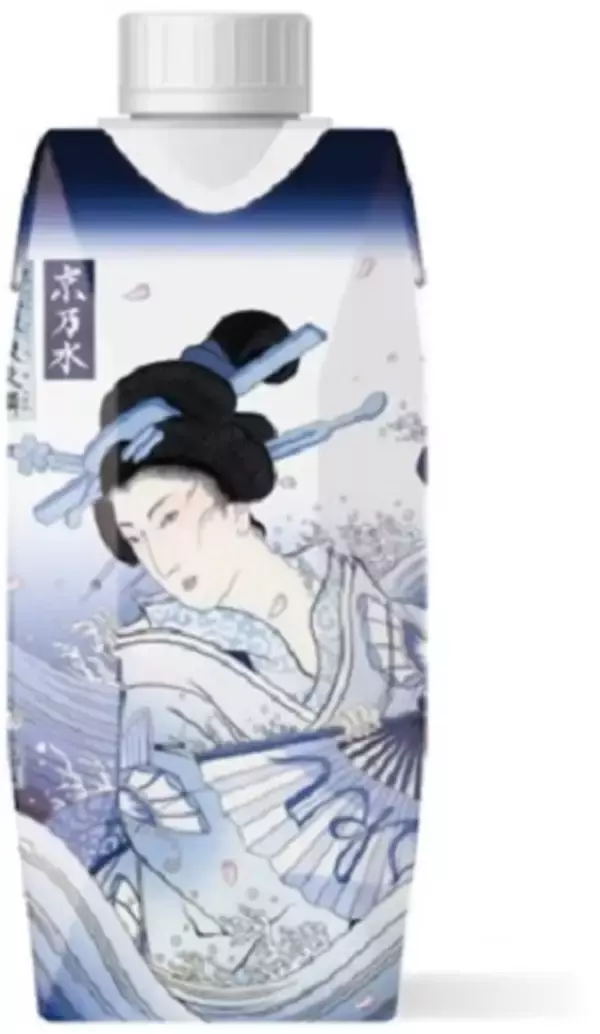 紙容器ミネラルウォーター「清流咲良之舞」、石川真澄氏とコラボしたデザインに注目！