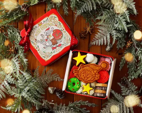パティスリー モンテローザが「クレメ」を描いたクリスマスクッキー缶を200個限定発売