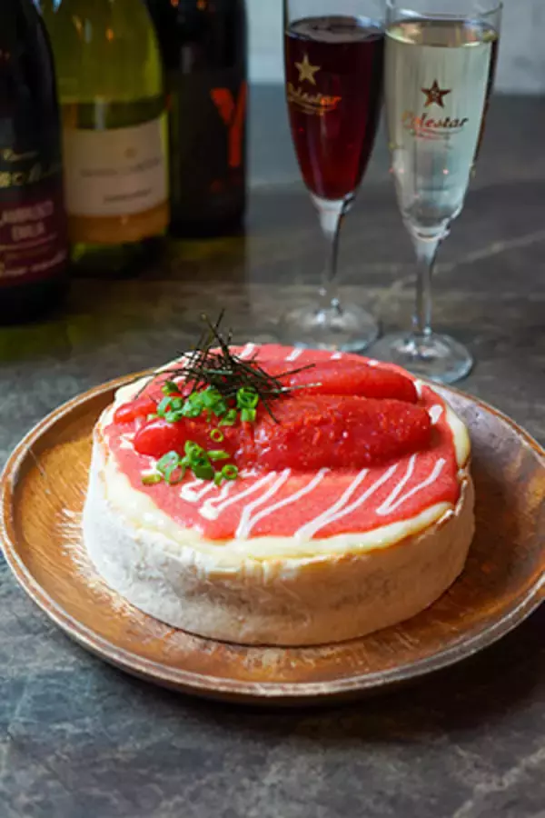 【東京都新宿区】シカゴピザのとろ～りチーズから出てくる明太子パスタ！背徳グルメ「明太子パスタシカゴピザ」