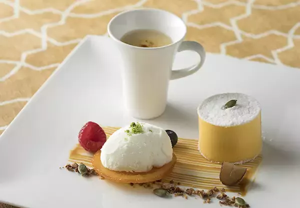 秋深まる修善寺で楽しむスイーツプレート＆ハロウィンカクテル