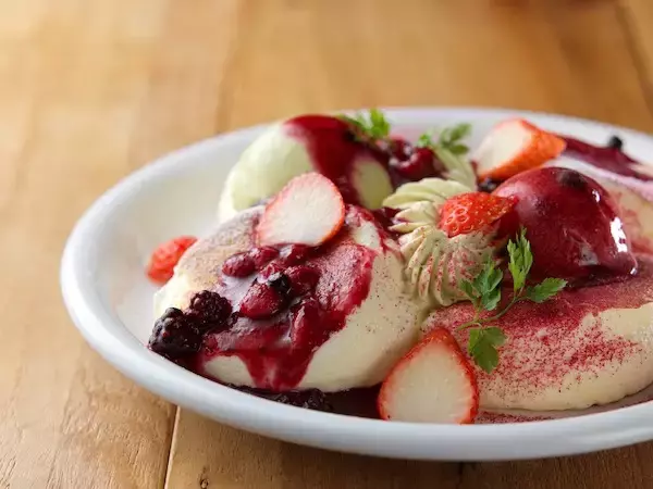 クリスマスのデートにもぴったり！人気パンケーキに12月限定商品が登場