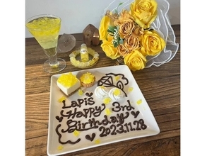 【東京都 表参道】「Cafe de Lapis」に、推しの記念日を彩る「Anniversary Set」が期間限定で登場！