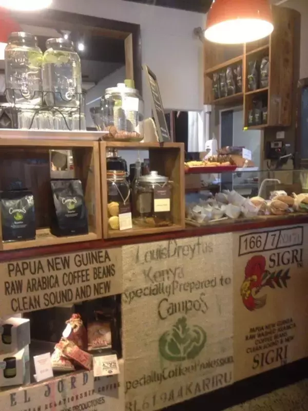 「早大生が行く！はじめてのケアンズ短期留学Cafe」の画像