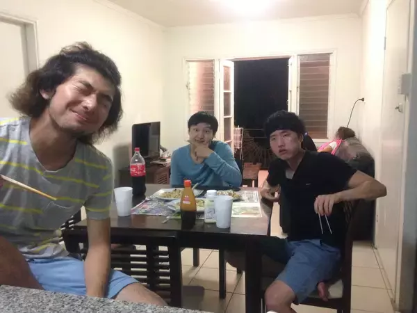 「早大生が行く！はじめてのケアンズ短期留学Cafe」の画像