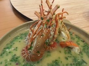 ロブスター粥が最高！シンガポールで楽しむ中華「萬合楼」