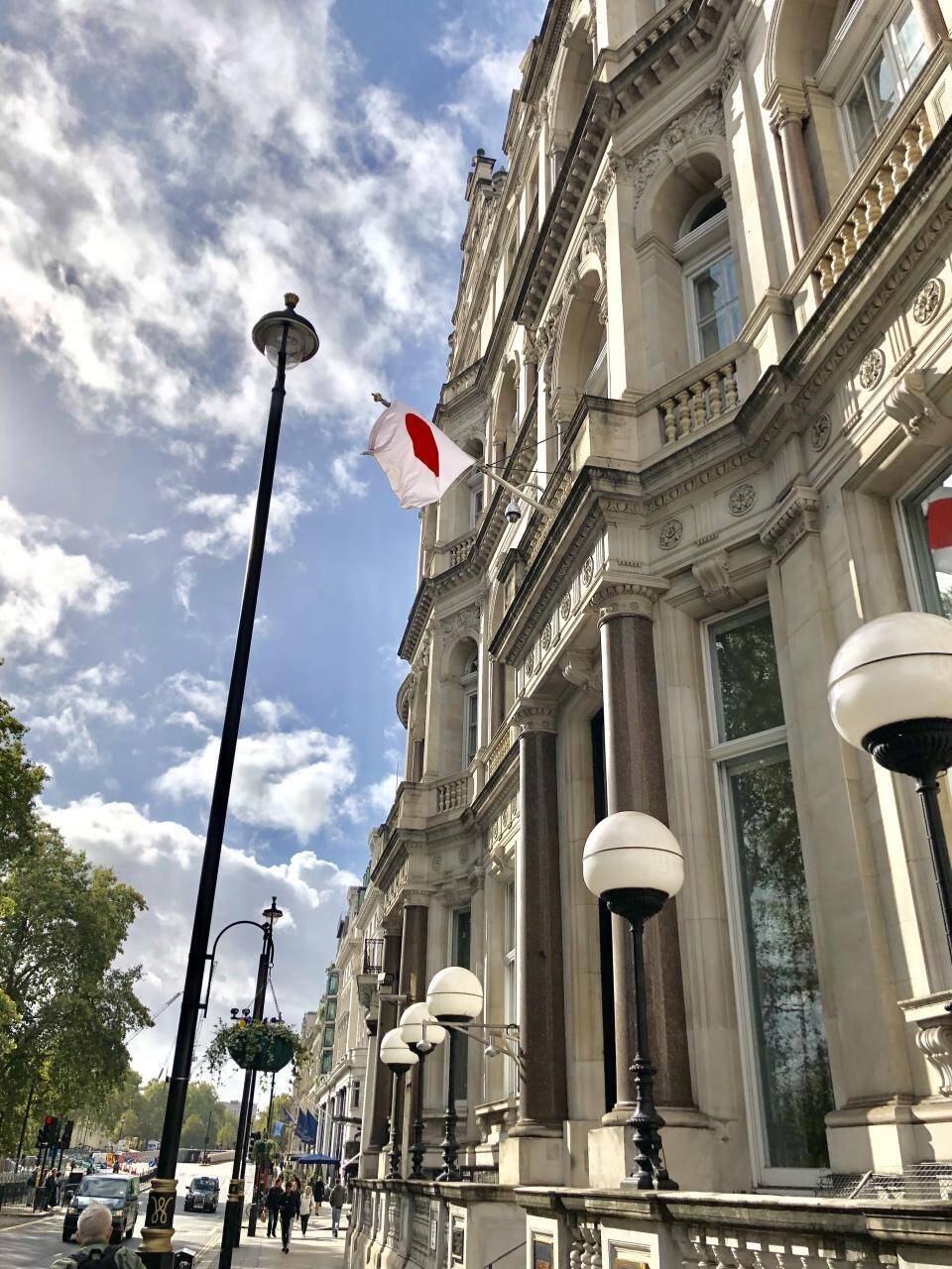 IDとして使えて便利！　イギリスの免許証へ切り替えるには?!