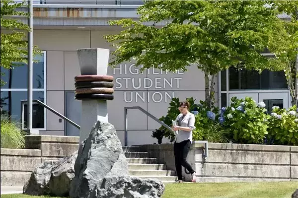 「【大学生必見！】３ヵ月から可能！大学学部受講@Highline College」の画像