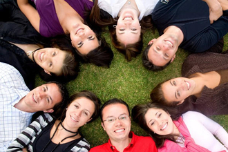 留学先での英語力アップの近道！ネイティブスピーカーと話すには？