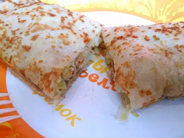 「ロシア 伝統料理ブリヌイ専門のファーストフード店「テレモック」」の画像