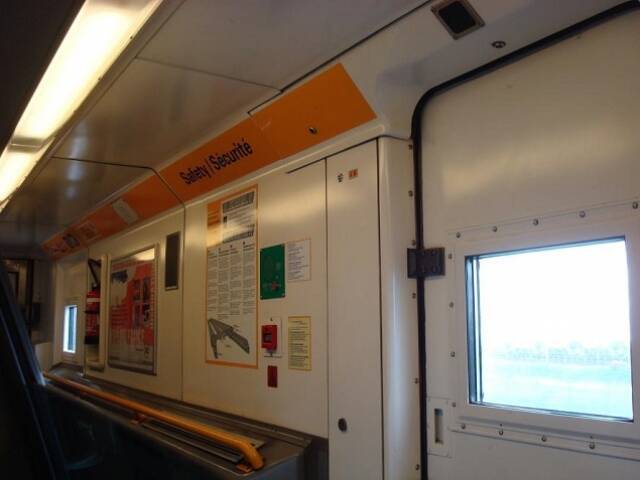 車ごと乗れる列車「ル・シャトル」 英国から欧州大陸へドライブ旅行！