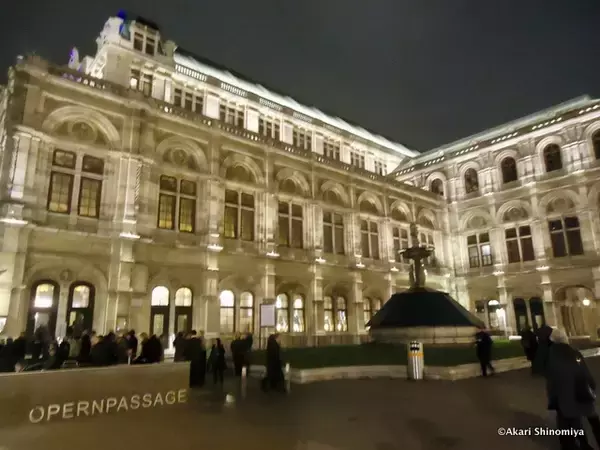 「世界最高峰のオペラを堪能できる！「ウィーン国立歌劇場」」の画像