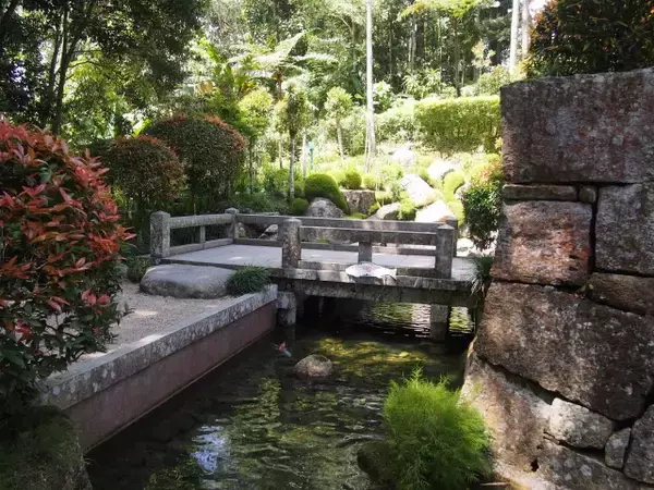 「熱帯雨林地帯マレーシアにある高度1000mにある世界初の日本庭園」の画像