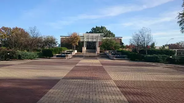 「国際人への道★アメリカ休学留学体験記【大学生活編】」の画像