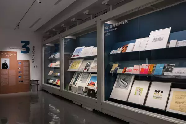 「「ひろしま国際建築祭2025」初開催で20万人が熱狂。尾道・福山で巡る安藤忠雄、坂 茂ら建築界レジェンドの展示の数々【建築ライターがレポート】」の画像